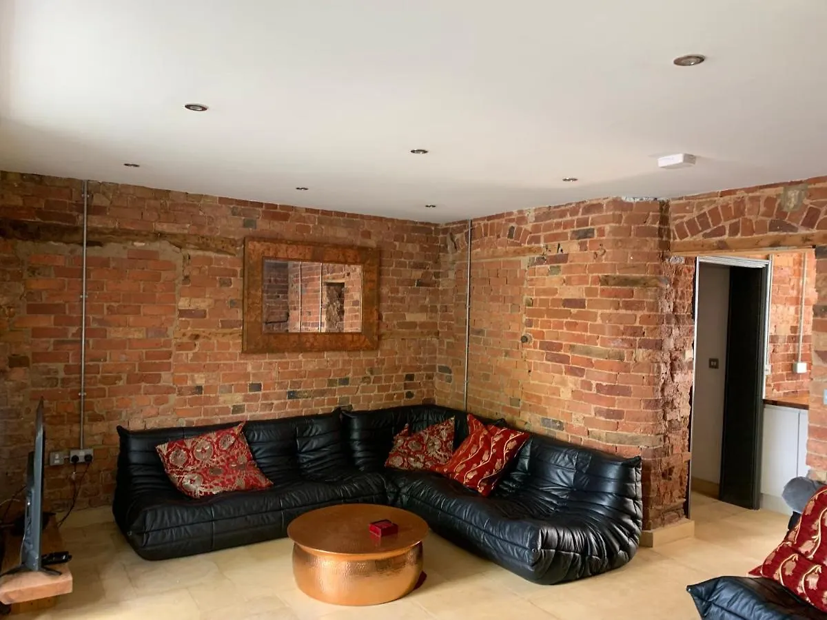 Lavish Apartment At Montpellier Gardens Cheltenham United Kingdom